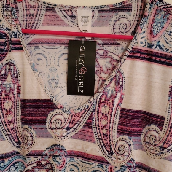 Top - Picture 2 of 6